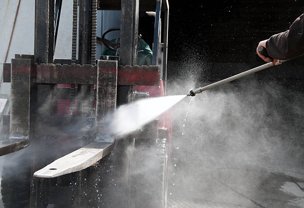 Best Commercial Pressure Washing  in Schaumburg, IL